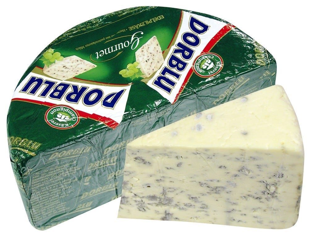 картинка Сыр с голубой плесенью Дор Блю 50% (Россия) 